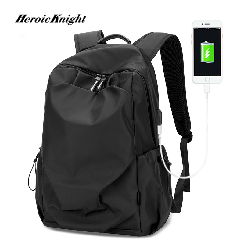Einfacher multifunktionaler Rucksack